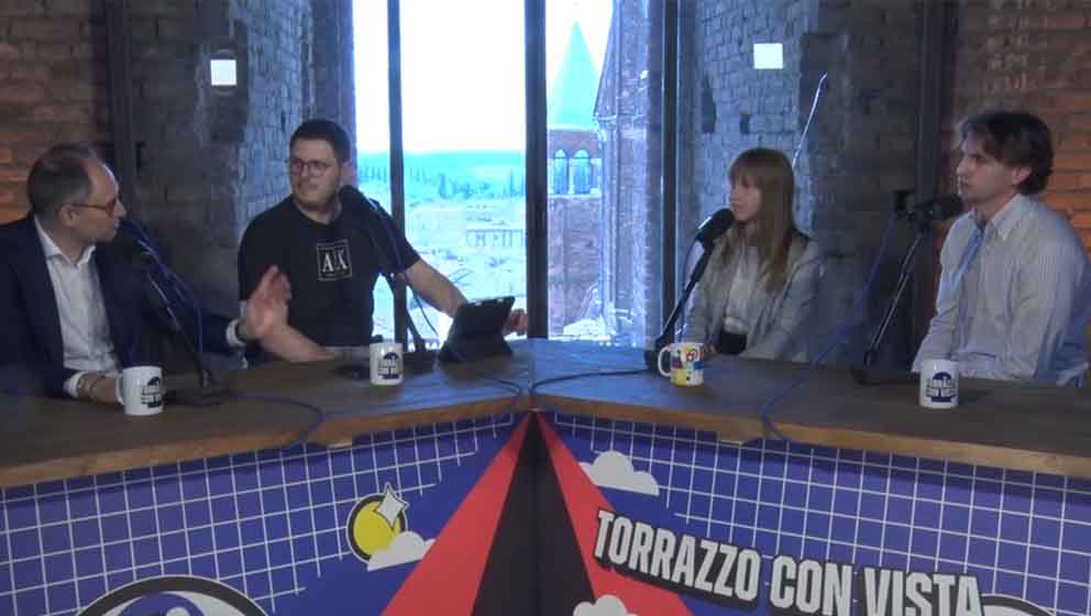Da 40 anni SMEA coltiva futuro a Cremona: nel podcast “Torrazzo con vista” si racconta la storia e il presente dell’Alta Scuola